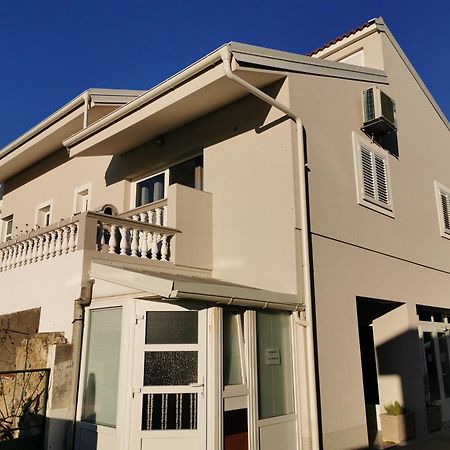 Guest Accommodation House Greta Tribalj Exterior foto